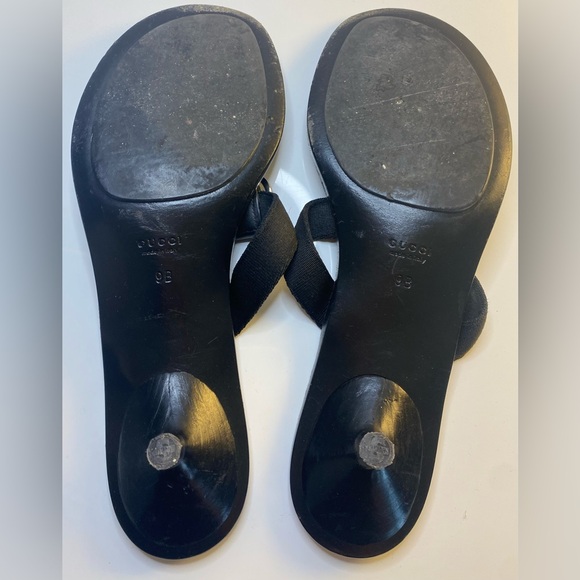GUCCI INTERLOCKING “GG” KITTEN HEEL THONG SANDAL - Picture 6 of 7